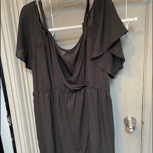 Classy Torrid Dress size 4 🌻